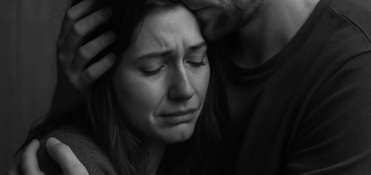 Trauma Bonding: Why We Stay in Toxic Relationships, How the Cycle Forms and What Real Healing Looks Like